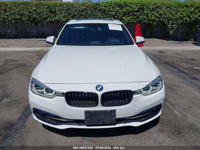 BMW 330e Iperformance 2017 WBA8E1C33HA158965 Image 12