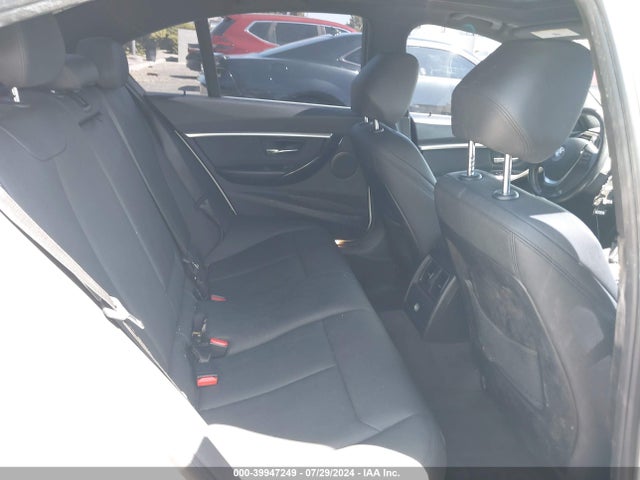 BMW 330e Iperformance 2017 WBA8E1C33HA158965 Image 8