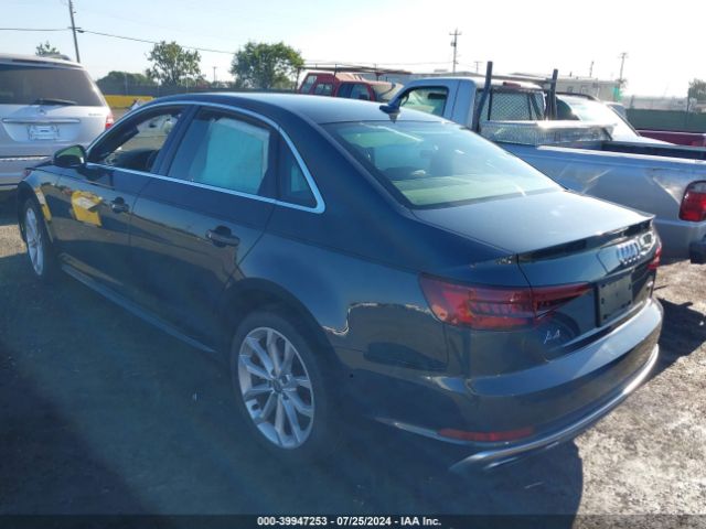 WAUDNAF47KA117782 Audi A4 45 Premium