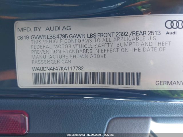 WAUDNAF47KA117782 Audi A4 45 Premium