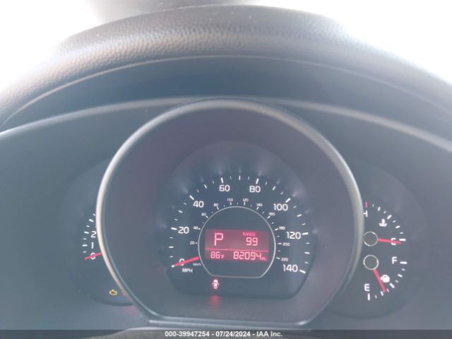 KNDJN2A28G7317818 KIA Soul