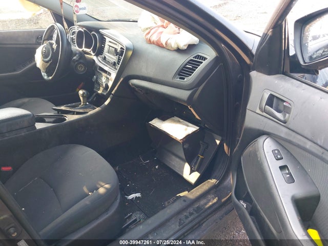KIA Optima Lx 2015 KNAGM4A73F5635549 Image 5