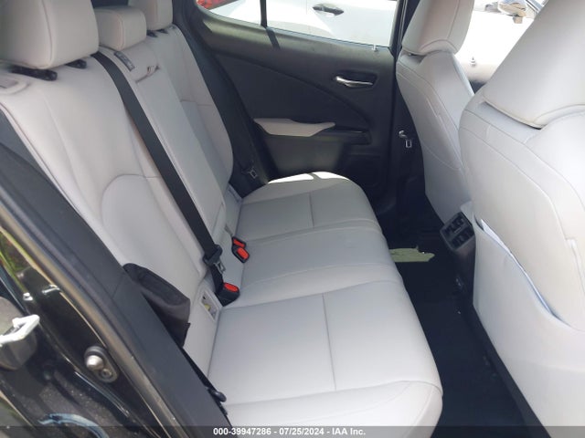 JTHP6JBHXP2154881 Lexus Ux 250h Premium