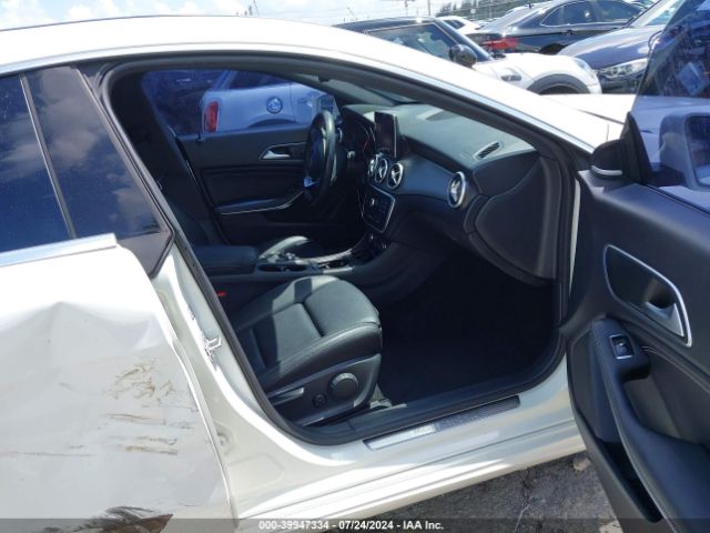 WDDSJ4EB6GN389608 Mercedes-Benz CLA 250