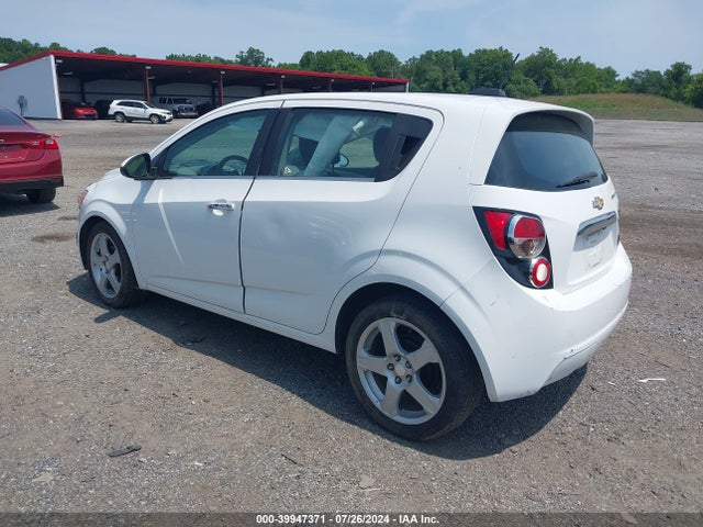 Chevrolet Sonic Ltz Auto 2015 1G1JE6SB8F4186436 Image 3