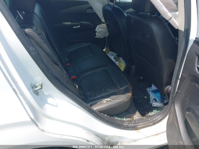 Chevrolet Sonic Ltz Auto 2015 1G1JE6SB8F4186436 Image 8