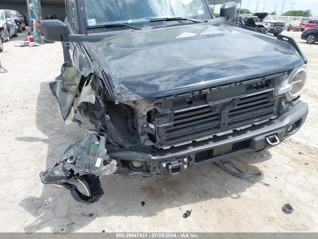 Ford Bronco Black Diamond 2022 1FMEE5DH0NLB87567 Image 6