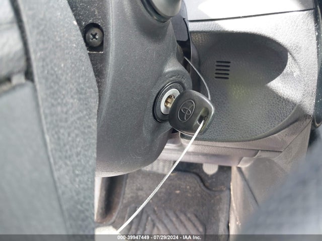 Toyota COROLLA L 2017 5YFBURHE5HP650302 Image 11