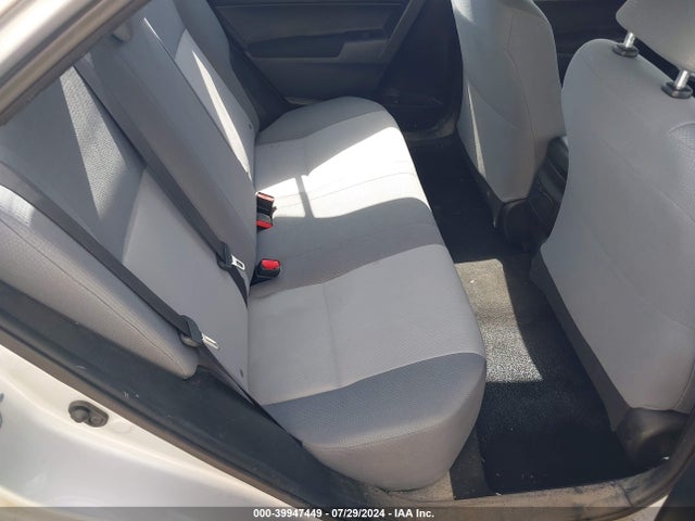 Toyota COROLLA L 2017 5YFBURHE5HP650302 Image 8