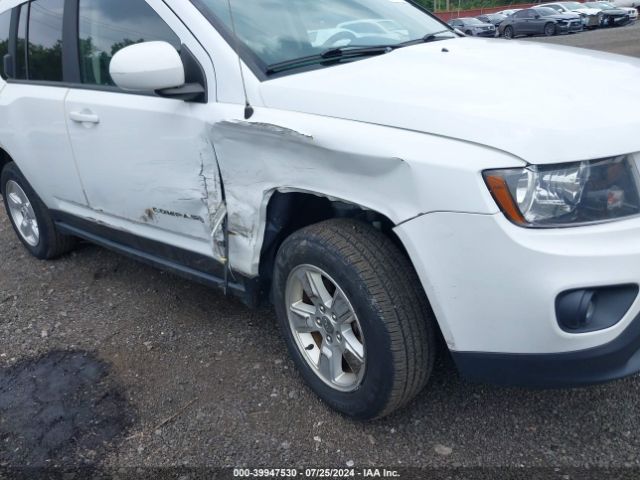 1C4NJCEAXGD769310 Jeep Compass Latitude