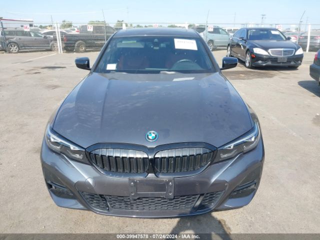 3MW5P7J01N8C37132 BMW 3 Series 330e