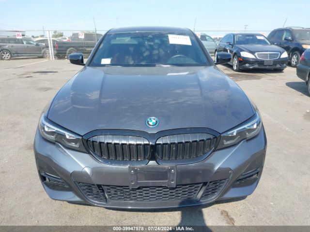 3MW5P7J01N8C37132 BMW 3 Series 330e