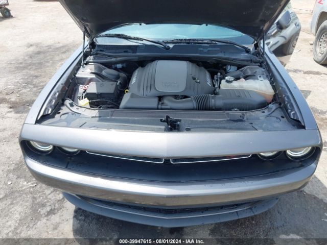 2C3CDZBT8JH111619 Dodge Challenger R/t