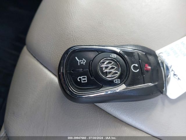 5GAEVBKW5JJ127151 Buick Enclave Premium