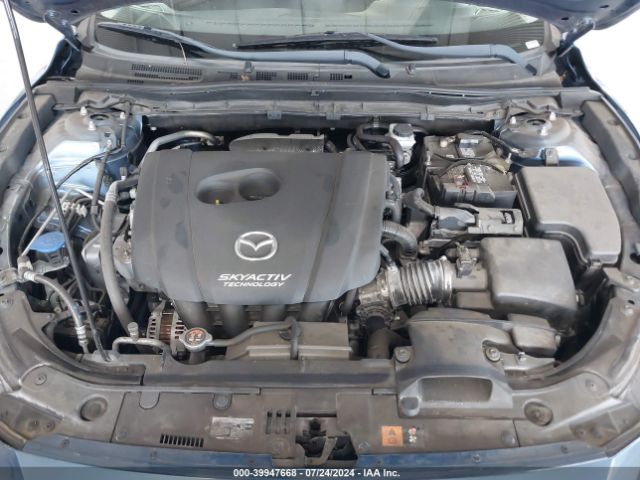 3MZBN1V32JM262133 Mazda Mazda3 Touring