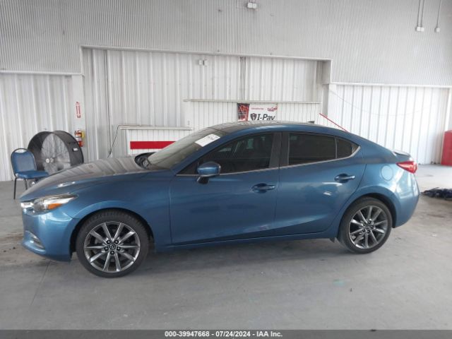 3MZBN1V32JM262133 Mazda Mazda3 Touring