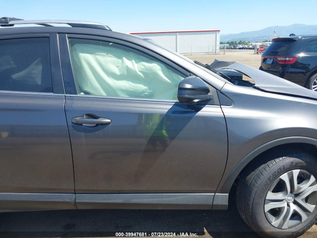 Toyota RAV4 LE 2017 JTMBFREV6HJ149034 Image 13