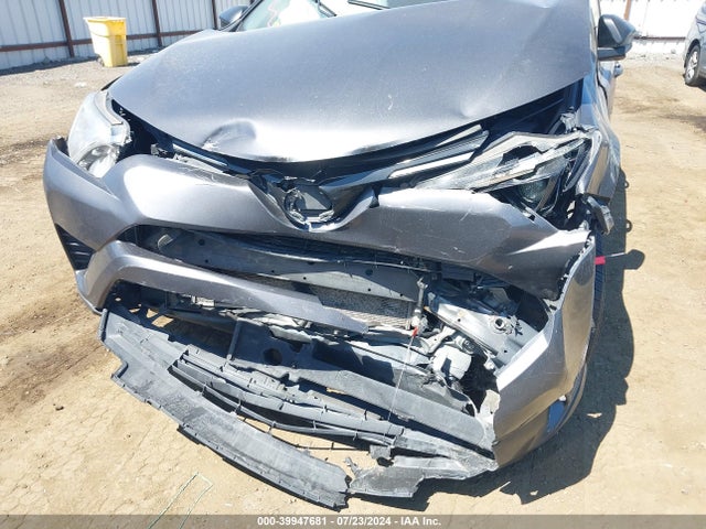 Toyota RAV4 LE 2017 JTMBFREV6HJ149034 Image 6