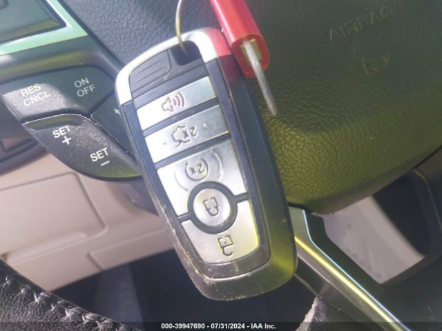 2FMPK3K97JBC53320 Ford Edge Titanium