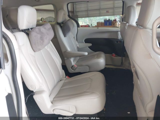 2C4RC1DGXMR532850 Chrysler Voyager Lxi