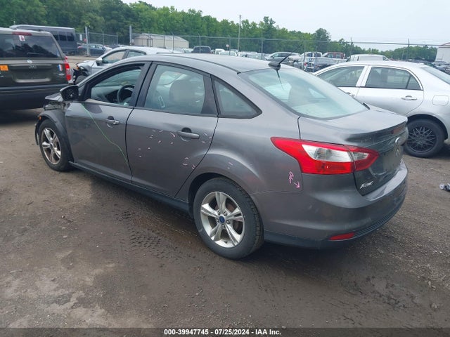 Ford FOCUS SE 2014 1FADP3F26EL353782 Image 3