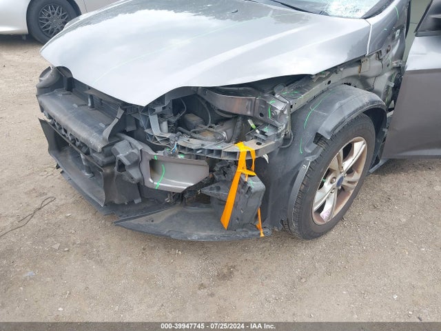 Ford FOCUS SE 2014 1FADP3F26EL353782 Image 6