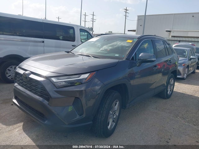 Toyota Rav4 Xle 2023 2T3W1RFV0PW284394 Image 2