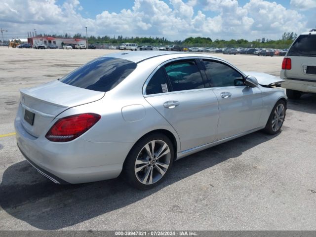 55SWF8DB9KU321685 Mercedes-Benz C 300