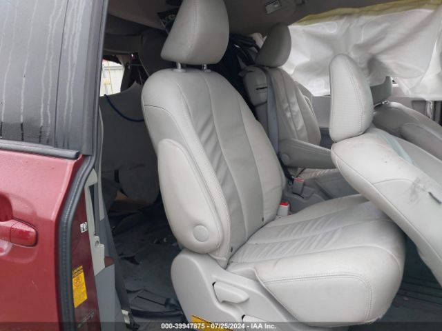5TDYK3DC4ES418116 Toyota Sienna Xle V6 8 Passenger