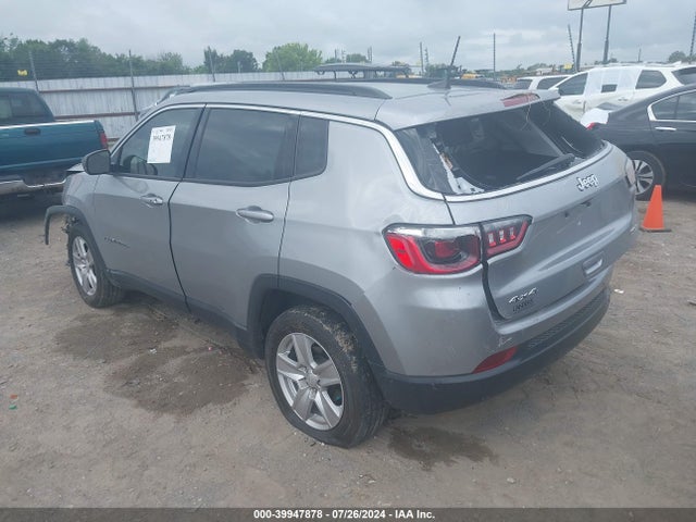Jeep Compass Latitude 4x4 2022 3C4NJDBBXNT222287 Image 3
