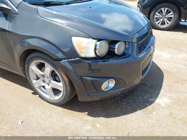 Chevrolet Sonic Ltz Auto 2015 1G1JE6SB0F4101007 Image 6