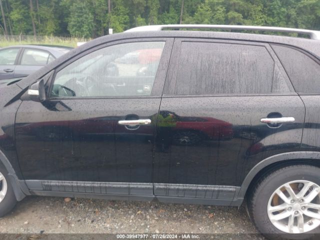5XYKT3A65FG563861 KIA SORENTO LX