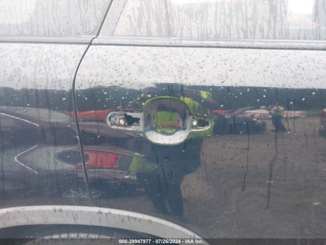 5XYKT3A65FG563861 KIA SORENTO LX