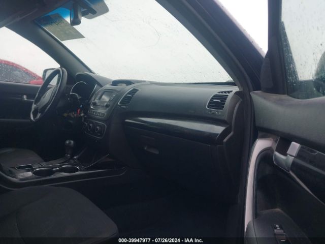 5XYKT3A65FG563861 KIA SORENTO LX