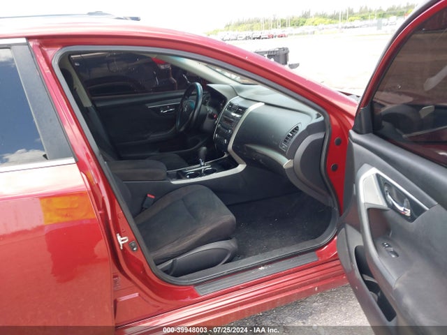 Nissan Altima 2.5 S 2014 1N4AL3APXEN221310 Image 5