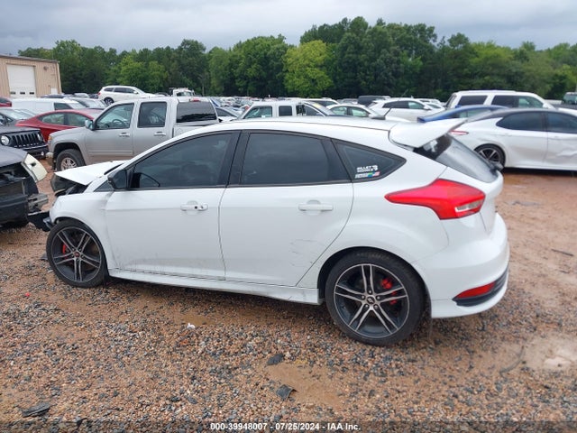 Ford FOCUS ST 2016 1FADP3L90GL362904 Image 14