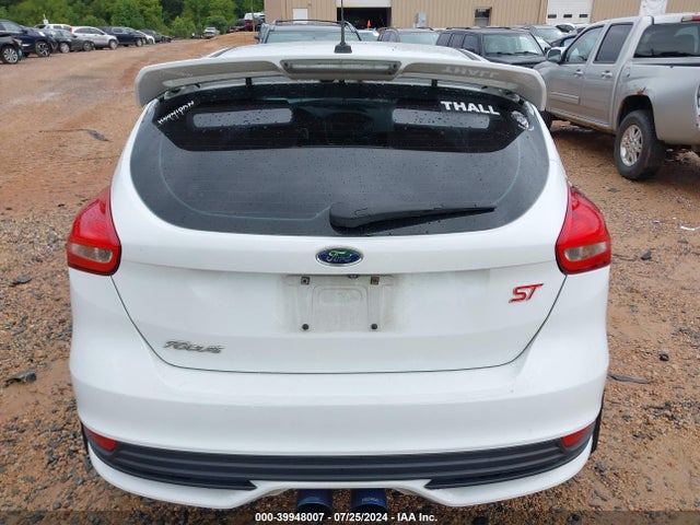 Ford FOCUS ST 2016 1FADP3L90GL362904 Image 16
