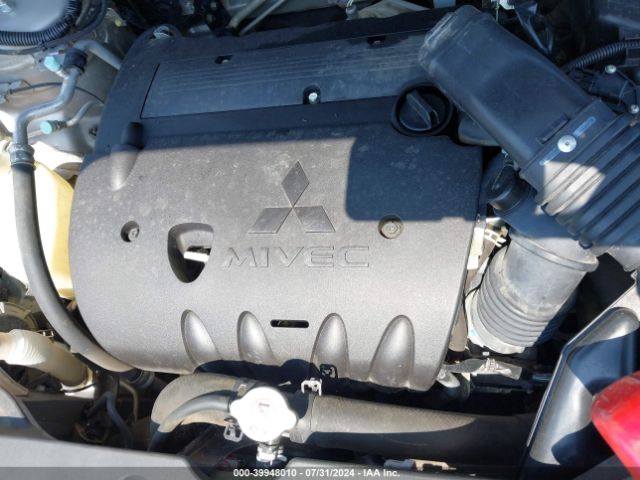 4A4AP3AU2FE024209 Mitsubishi Outlander Sport Es