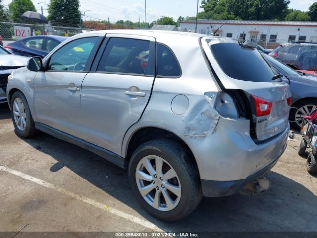 4A4AP3AU2FE024209 Mitsubishi Outlander Sport Es