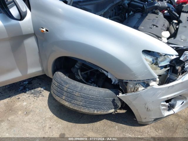 4A4AP3AU2FE024209 Mitsubishi Outlander Sport Es