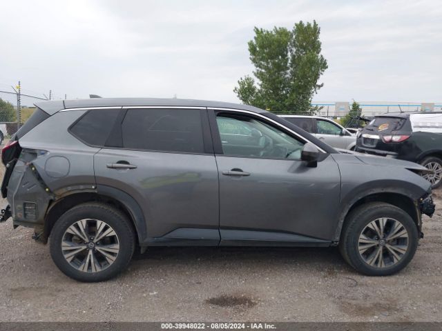 5N1AT3BB7MC822225 Nissan Rogue Sv Intelligent Awd
