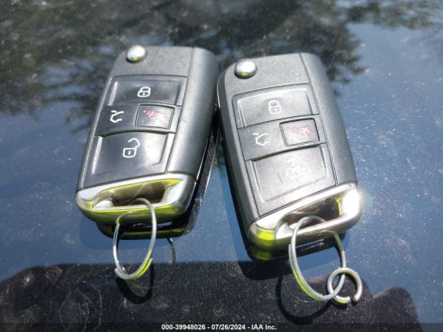 3VV2B7AX6JM139122 Volkswagen Tiguan 2.0t Se/2.0t Sel