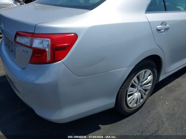 4T4BF1FK2ER393040 Toyota CAMRY LE