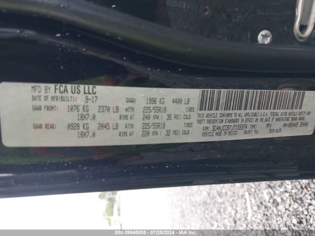 3C4NJCCB7JT155974 Jeep Compass Limited Fwd