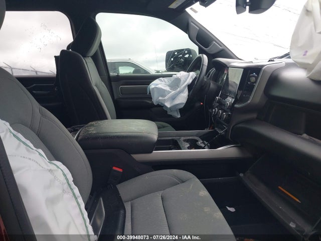 39948073 :رقم المزاد ، 1C6SRFFT4NN405928 vin ، 2022 Ram 1500 Big Horn  4x4 5'7 Box مزاد بيع