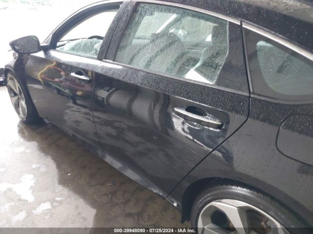 1HGCV2F9XJA041569 Honda Accord Touring 2.0t