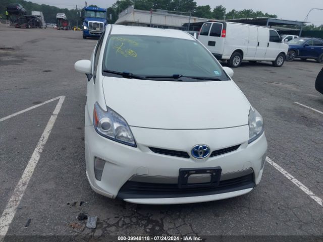 JTDKN3DPXE3059811 Toyota Prius Plug-in Advanced