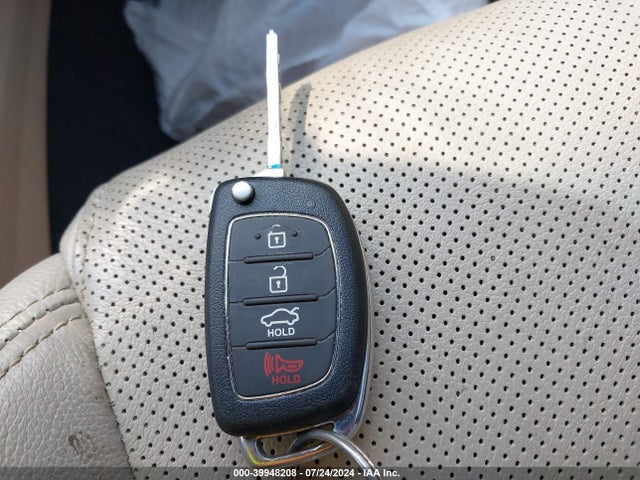 Hyundai SONATA SE 2016 5NPE24AFXGH261966 Image 11