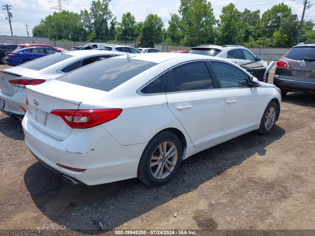 Hyundai SONATA SE 2016 5NPE24AFXGH261966 Image 4