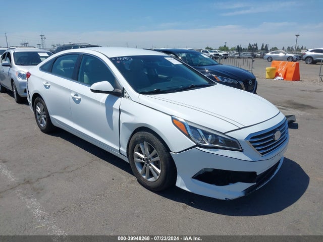 Hyundai SONATA SE 2016 5NPE24AF7GH335473 Image 1